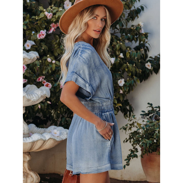 Denim romper Slim light V-neck shorts 6411055