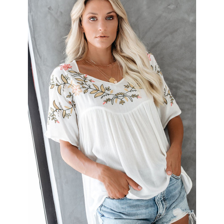 Pleated plant flower Embroidery casual top for women LC25120784